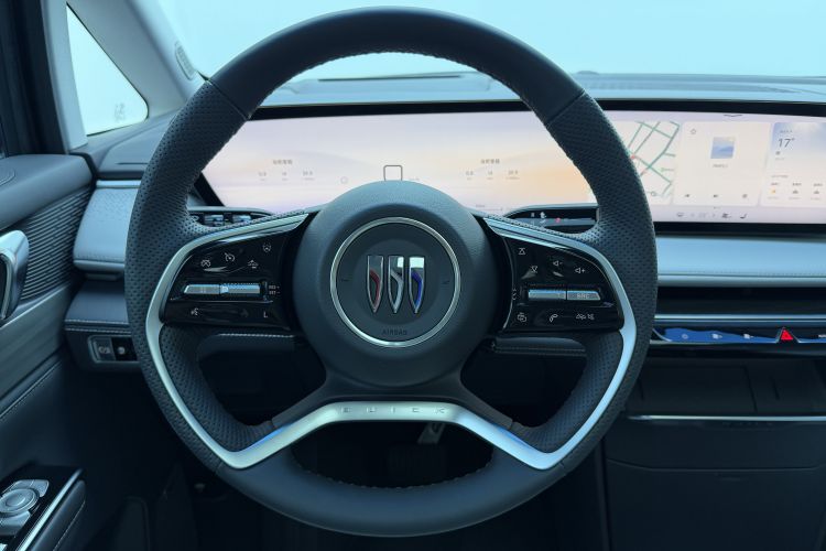 别克GL8 2025款 陆尊 尊享版中控内饰7007