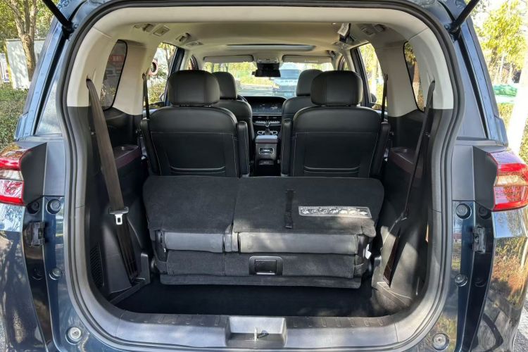 广汽传祺 传祺M6 2021款 270T DCT尊荣版（七座）中控内饰7009