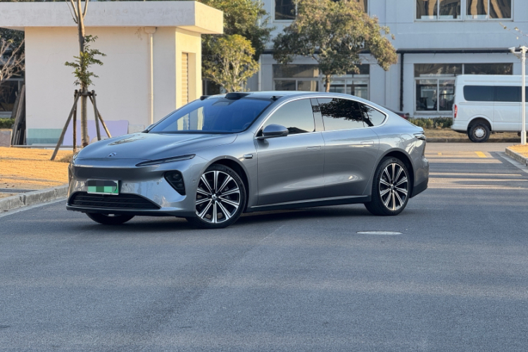 蔚来ET7 2024款 75kWh 行政签名版车身外观6004