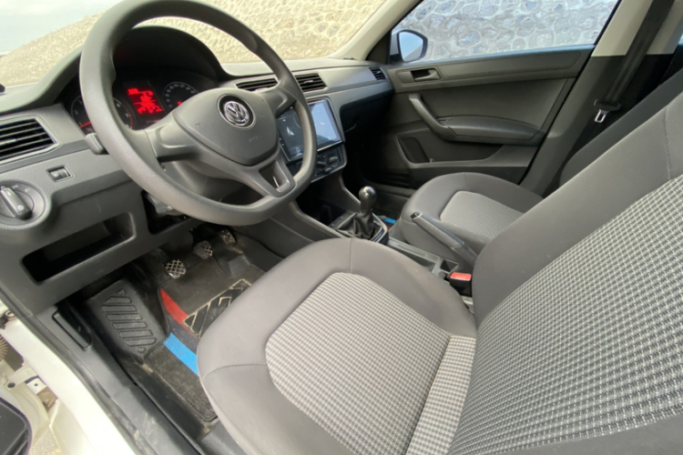 大众 桑塔纳 2021款 1.5L 手动风尚版中控内饰7002