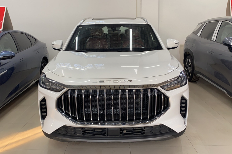 捷途X70 PLUS 2026款 1.5T DCT 舒适型 7座车身外观6001