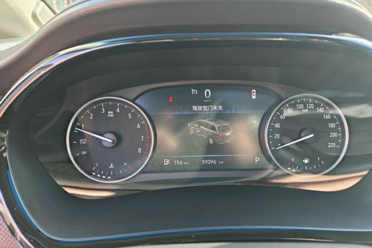 别克GL8 2022款 陆上公务舱 652T 豪华型中控内饰15