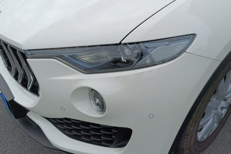玛莎拉蒂 Levante 2016款 3.0T 标准型局部细节36