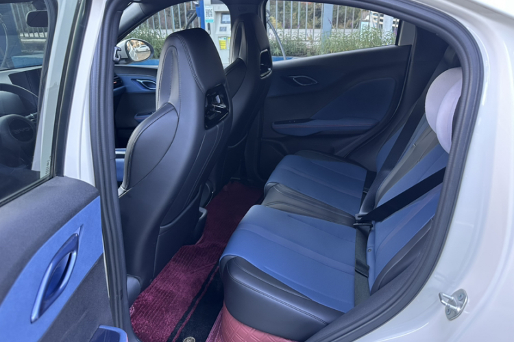 比亚迪 海鸥 2025款 305km 自由版中控内饰7004