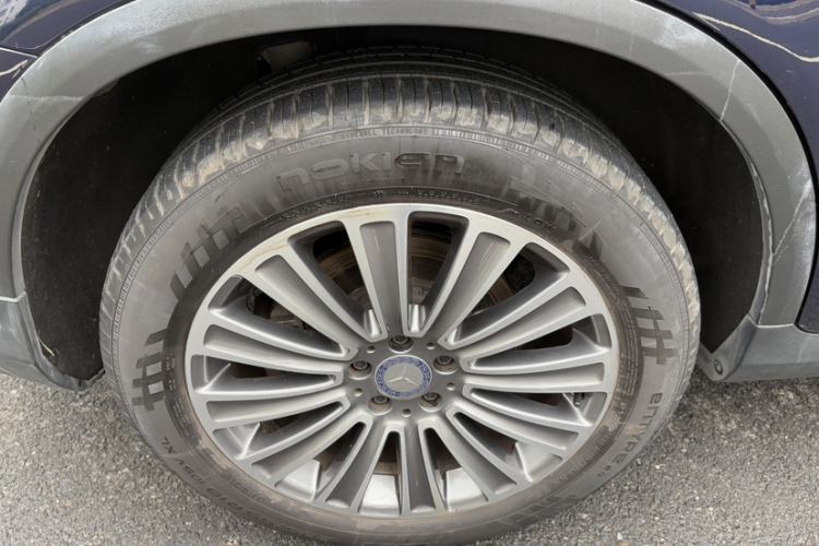 奔驰GLC 2016款 GLC 260 4MATIC 动感型车身外观6008