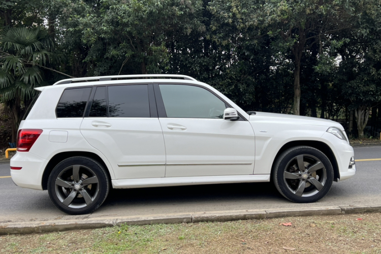 奔驰GLK级 2015款 GLK 260 4MATIC 时尚型 极致版车身外观6009
