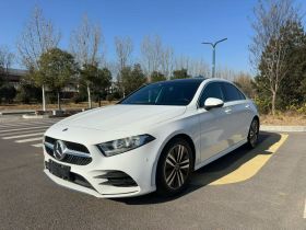 奔驰A级 2020款 A 180 L 运动轿车