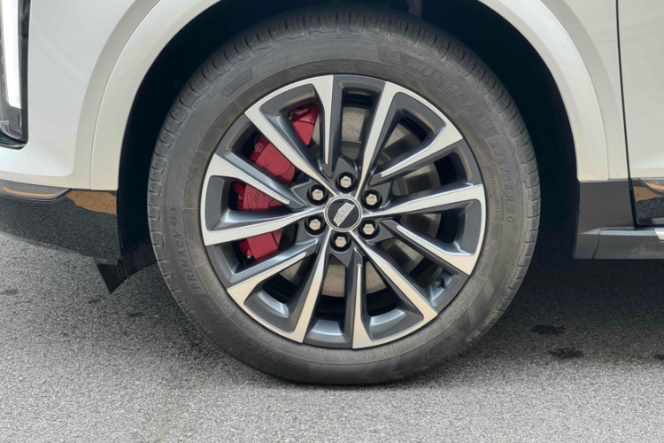 凯迪拉克XT5 2025款 2.0T 尊贵型车身外观6007