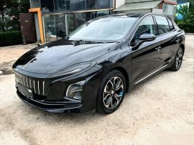 红旗E-QM5 2022款 431km 充电乐享版