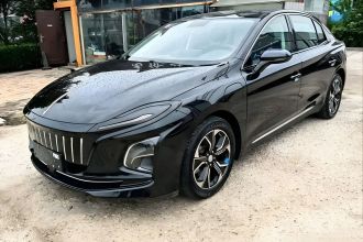 红旗E-QM5 2022款 431km 充电乐享版