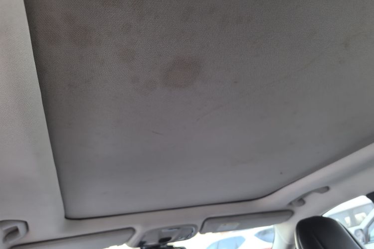 Jeep 自由光 2016款 2.0L 优越版中控内饰7008