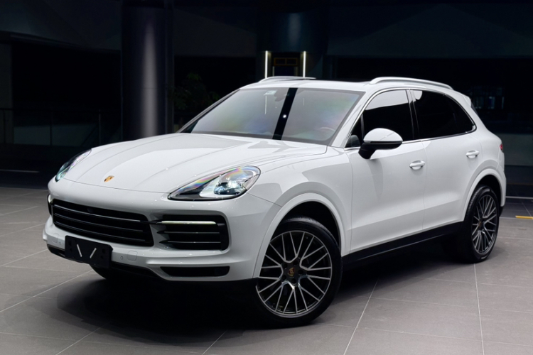 保时捷 2019款 Cayenne 3.0T车身外观1