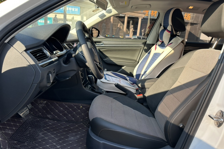 大众 C-TREK蔚领 2018款 230TSI DSG舒适型中控内饰7004