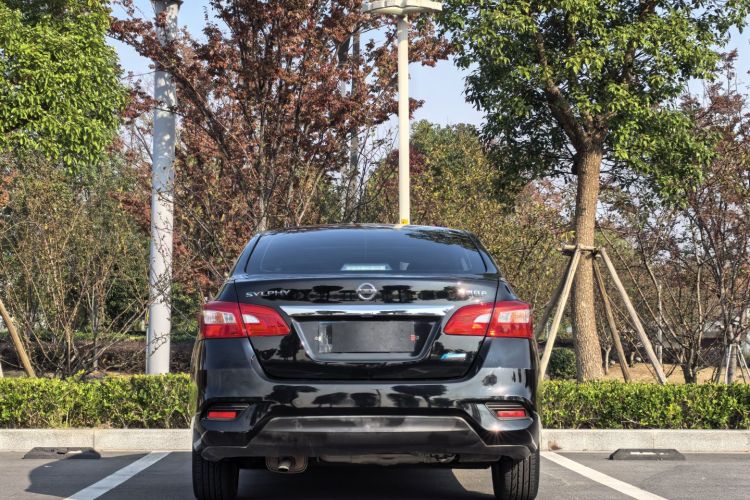 日产 轩逸 2019款 1.6XV CVT智联尊享版 国VI车身外观6004