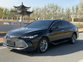 丰田 亚洲龙 2019款 双擎 2.5L 豪华版 国VI