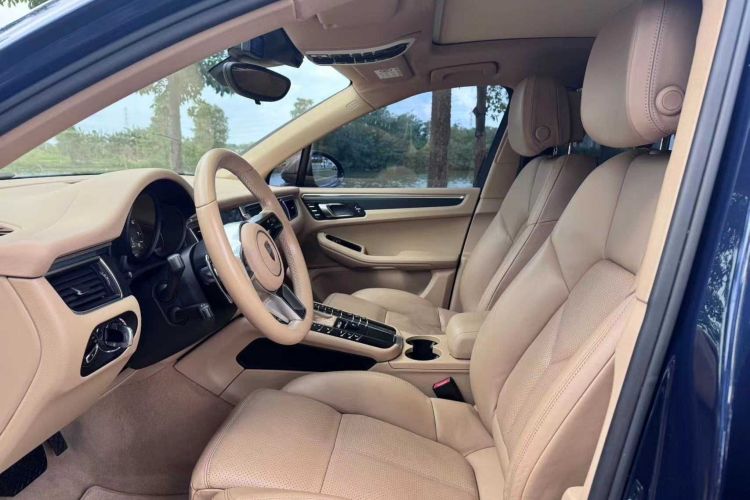 保时捷 2017款  Macan 2.0T中控内饰7003