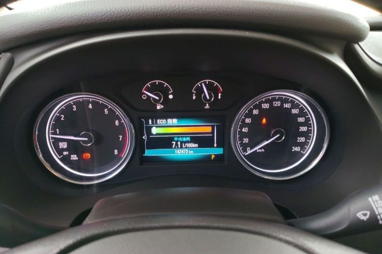 别克 君越 2016款 改款 20T 领先型中控内饰15