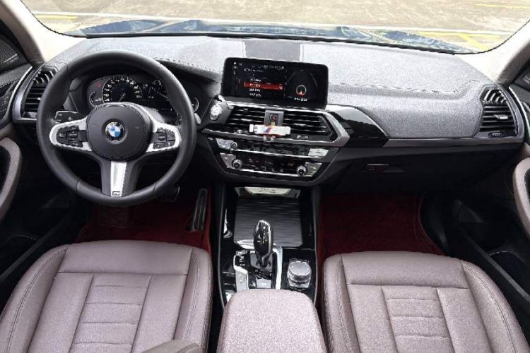 宝马X3 2018款 xDrive25i M运动套装 国V车身外观6008