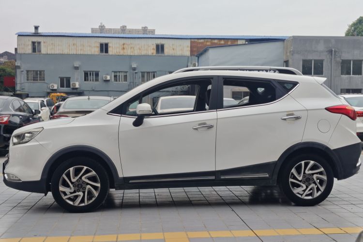 江汽集团 瑞风S3 2016款 1.5L CVT豪华智能型车身外观6004