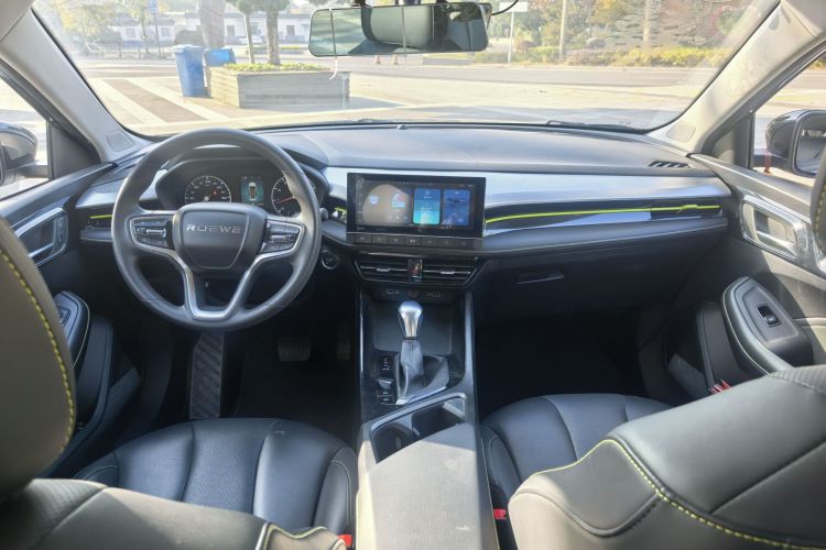 荣威i5 2021款 1.5L CVT黑金版中控内饰7002