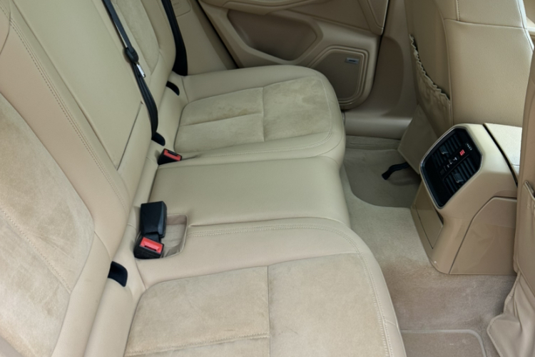 保时捷 2017款  Macan 2.0T中控内饰7003