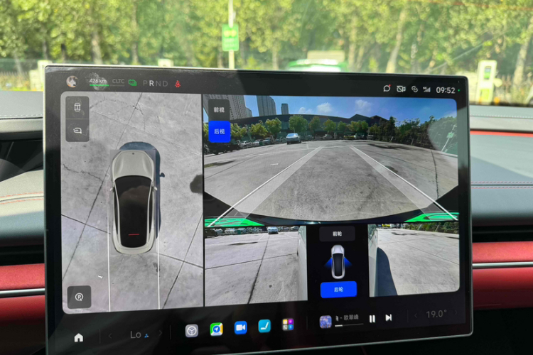 小米汽车 小米SU7 2024款 四驱超长续航高阶智驾Max版中控内饰7008