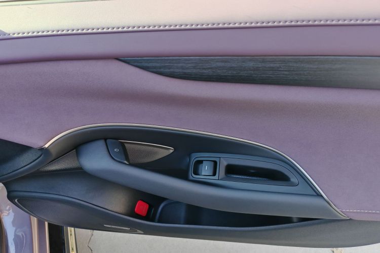 小米汽车 小米SU7 2024款 后驱超长续航高阶智驾Pro版中控内饰7005