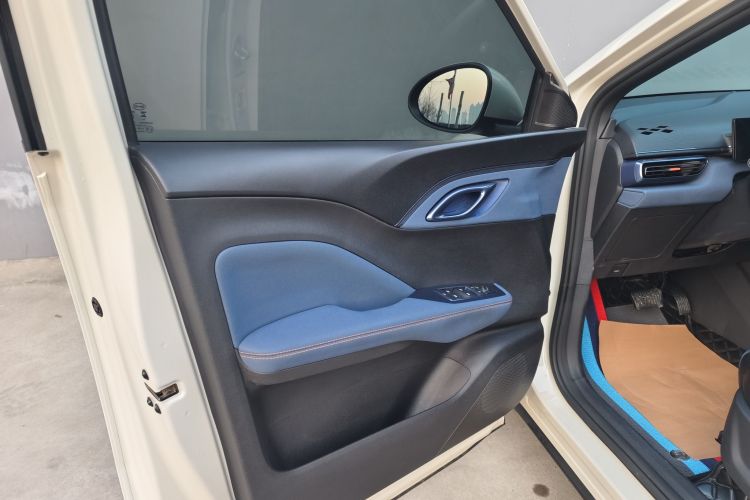 比亚迪 海鸥 2025款 405km 飞翔版中控内饰7002