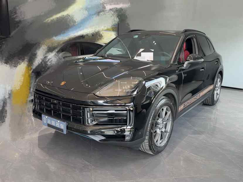 保时捷 2025款 Cayenne 3.0T 劲驰版(1)