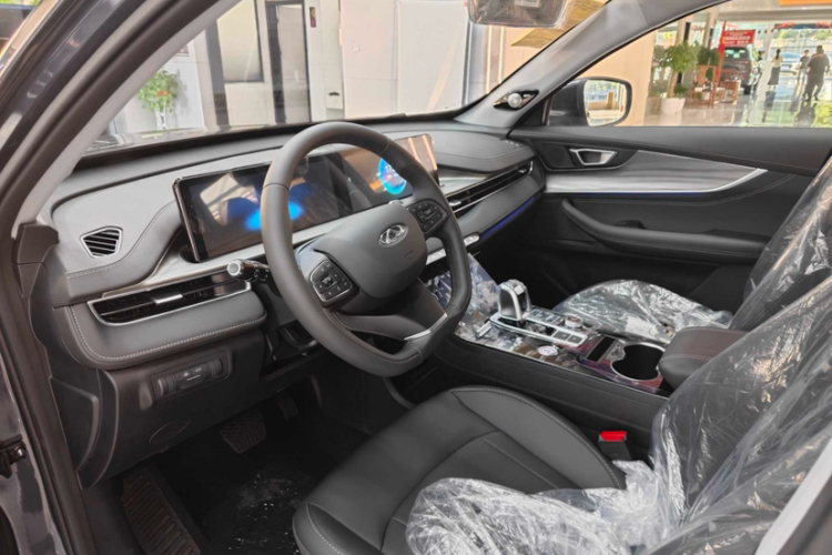 奇瑞 瑞虎8 PLUS 2023款 290TGDI DCT新享版中控内饰7003