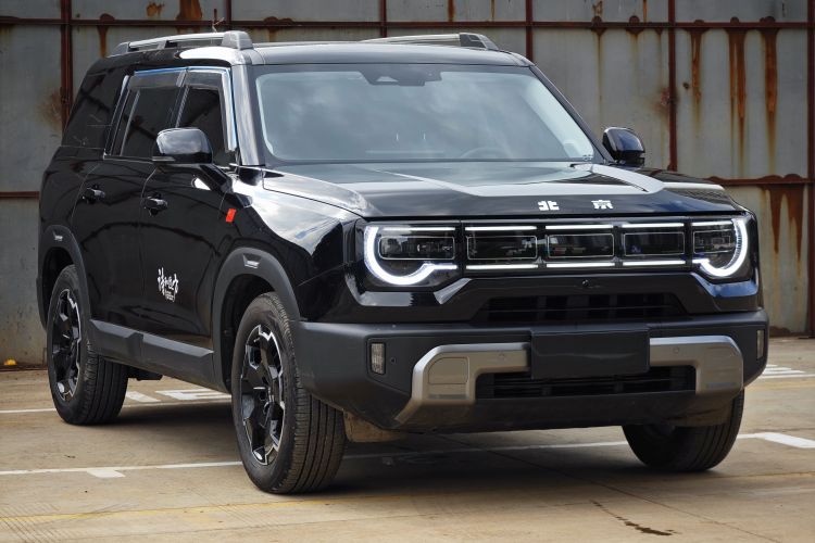 北京BJ30 2024款 1.5T 魔核电驱进阶版车身外观6002