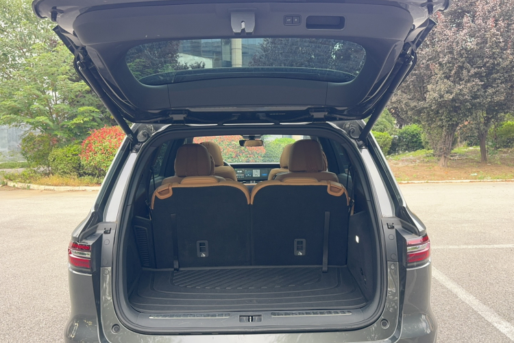 理想汽车 理想ONE 2020款 增程6座版局部细节23