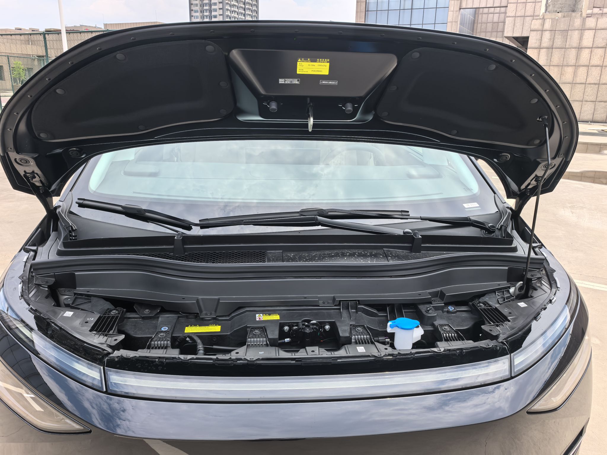 小鹏X9 2025款 650长续航 Max