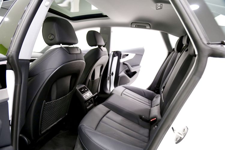 奥迪A5 2024款 Sportback 40 TFSI 时尚动感型中控内饰7004