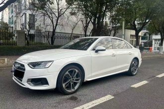 奥迪A4L 2020款 40 TFSI 时尚致雅型