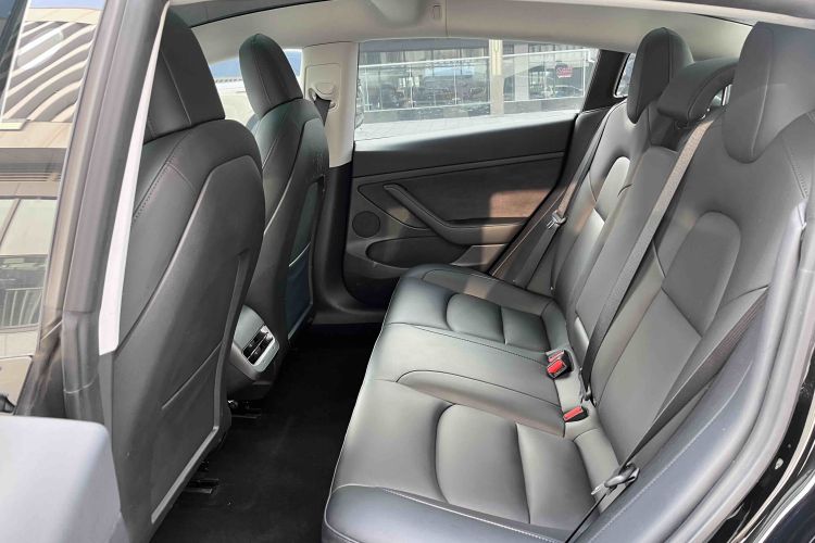 特斯拉 Model 3 2021款 标准续航后驱升级版 3D6中控内饰7007