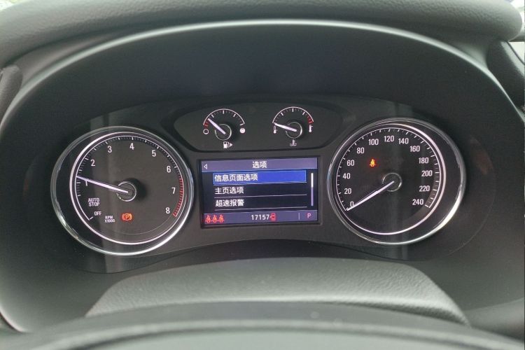 别克 君越 2022款 652T 豪华型中控内饰15