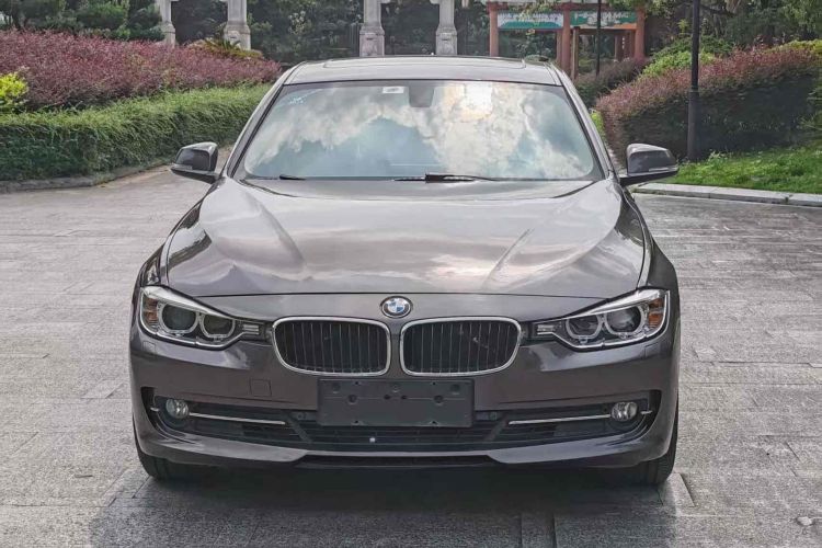 宝马3系 2014款 320Li 时尚型车身外观6010