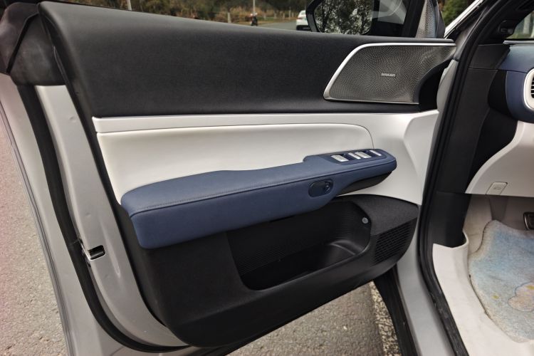 小鹏G6 2023款 580 长续航 Pro中控内饰7001