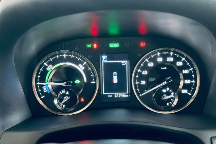 丰田 威尔法 2021款 皇冠 双擎 2.5L HV至尊版中控内饰15