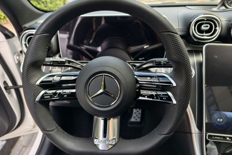 奔驰C级 2022款 改款 C 260 L 运动版中控内饰7007