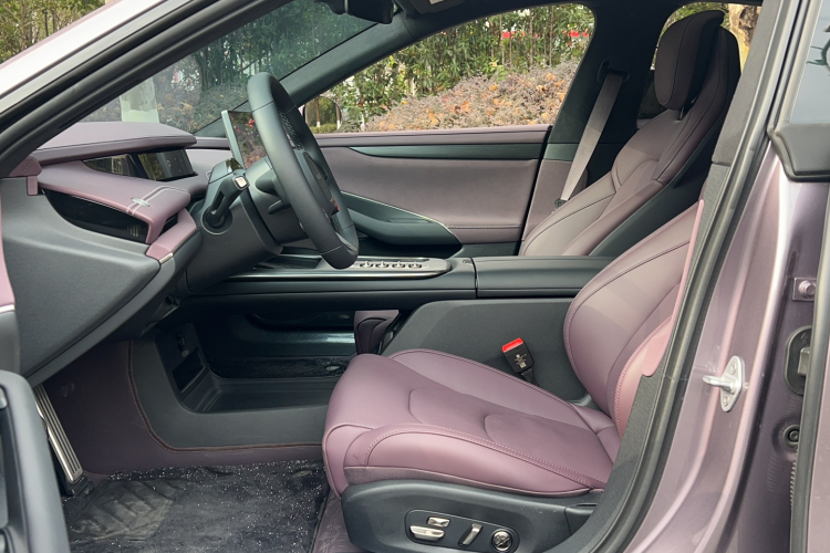 小米汽车 小米SU7 2024款 四驱超长续航高阶智驾Max版中控内饰7003