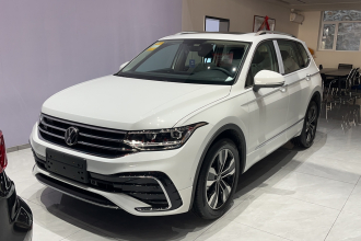 大众 途观L 2025款 出众款 330TSI 自动两驱R-Line龙耀版