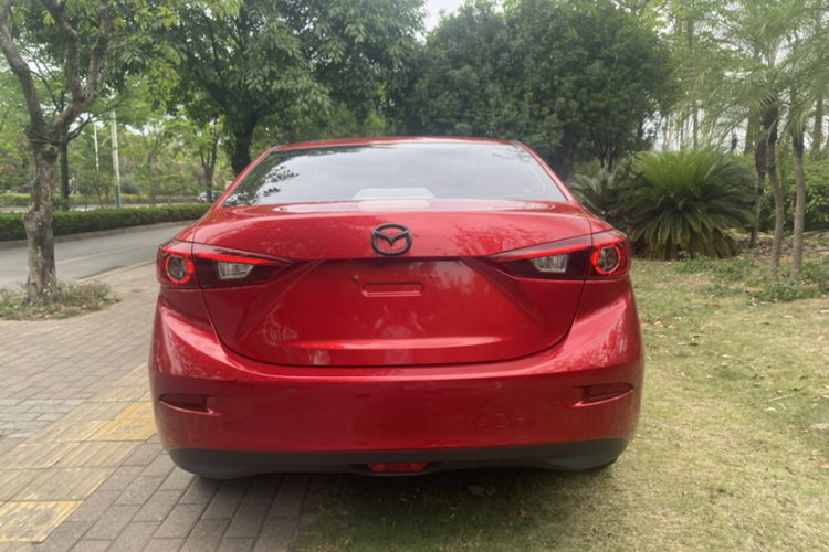 马自达3 昂克赛拉 2017款 三厢 1.5L 自动豪华型 国V车身外观6005