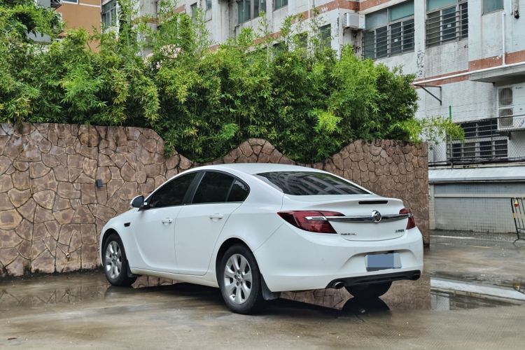 别克 君威 2015款 2.0L 领先时尚型车身外观6003