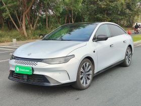 零跑汽车 零跑C01 2023款 增程 316 智享版