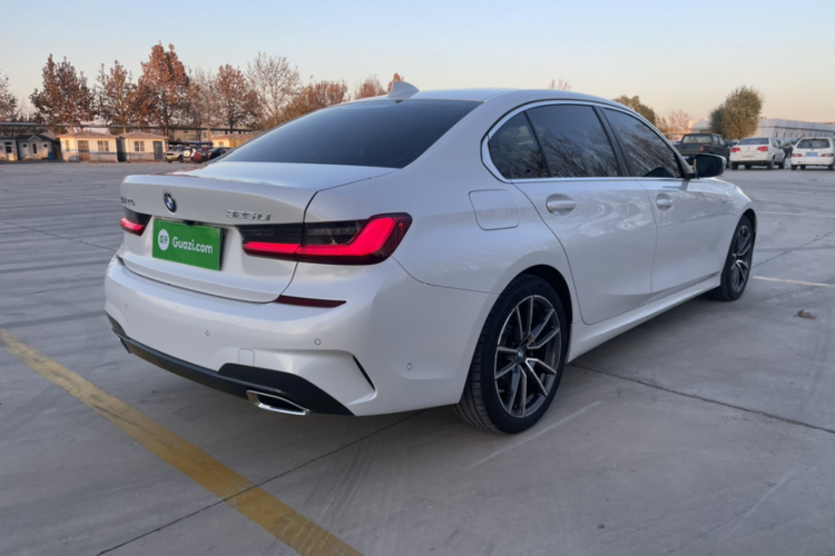 宝马3系 2021款 改款二 325Li M运动套装局部细节9003