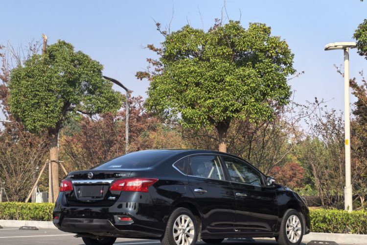 日产 轩逸 2019款 1.6XV CVT智联尊享版 国VI车身外观6005