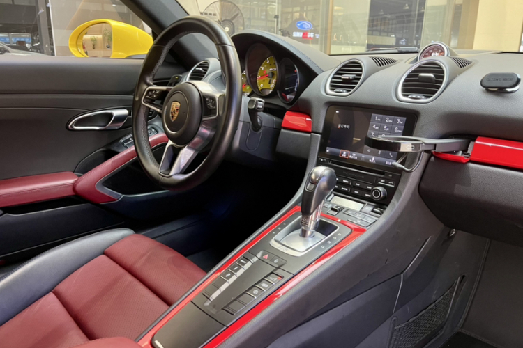 保时捷718 2018款 Cayman 2.0T中控内饰7004