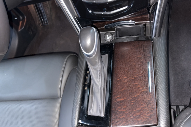 凯迪拉克XTS 2018款 28T 精英型局部细节18